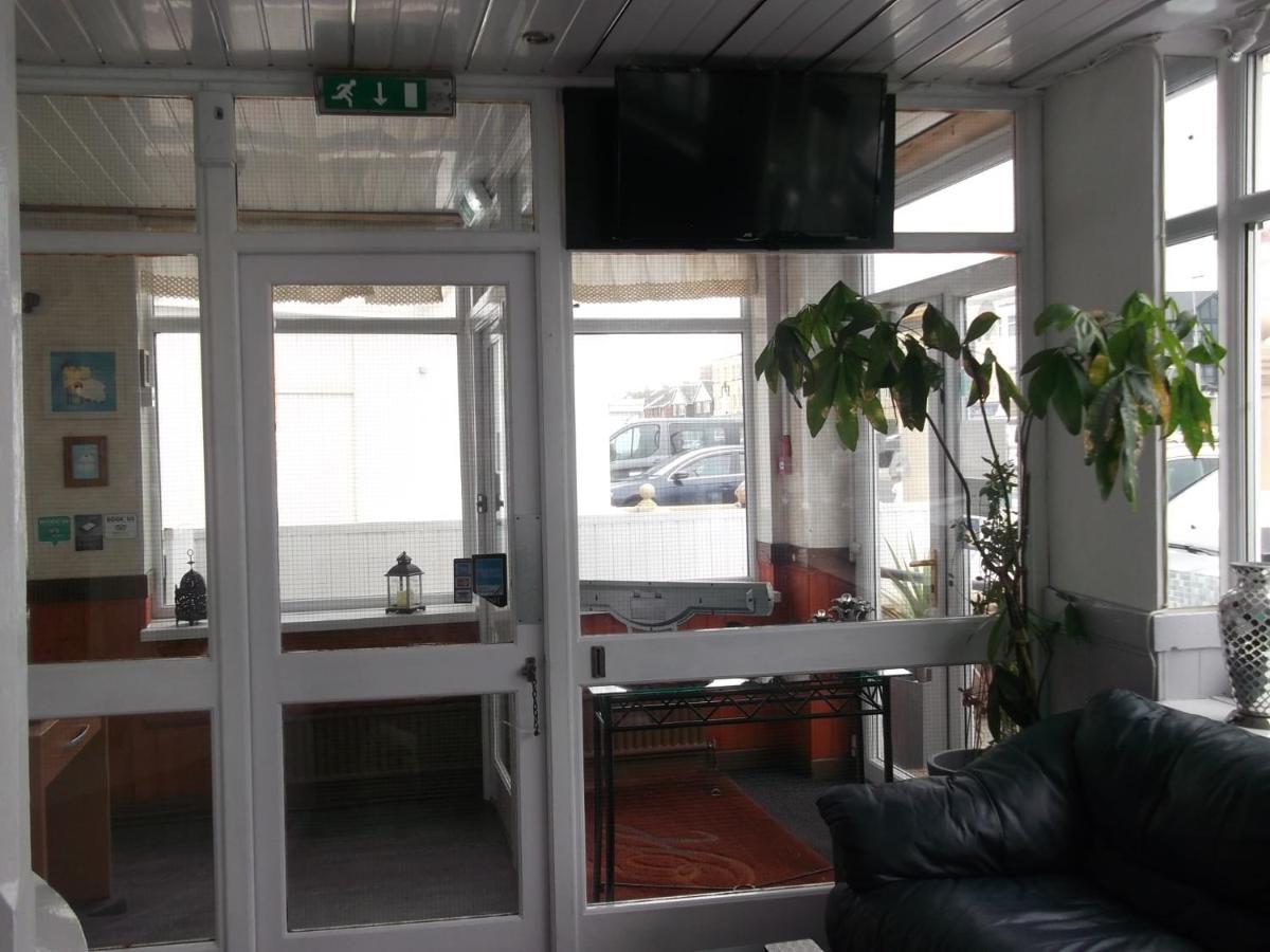Elmfield Hotel Блекпул Екстериор снимка